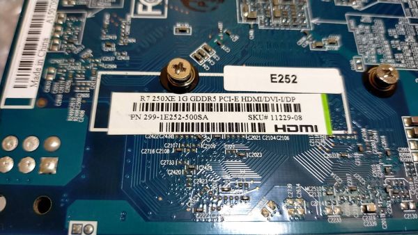 Z24 SAPPHIRE R7 250XE 1GB DVI HDMI PCI-Express グラフィックボード_画像4