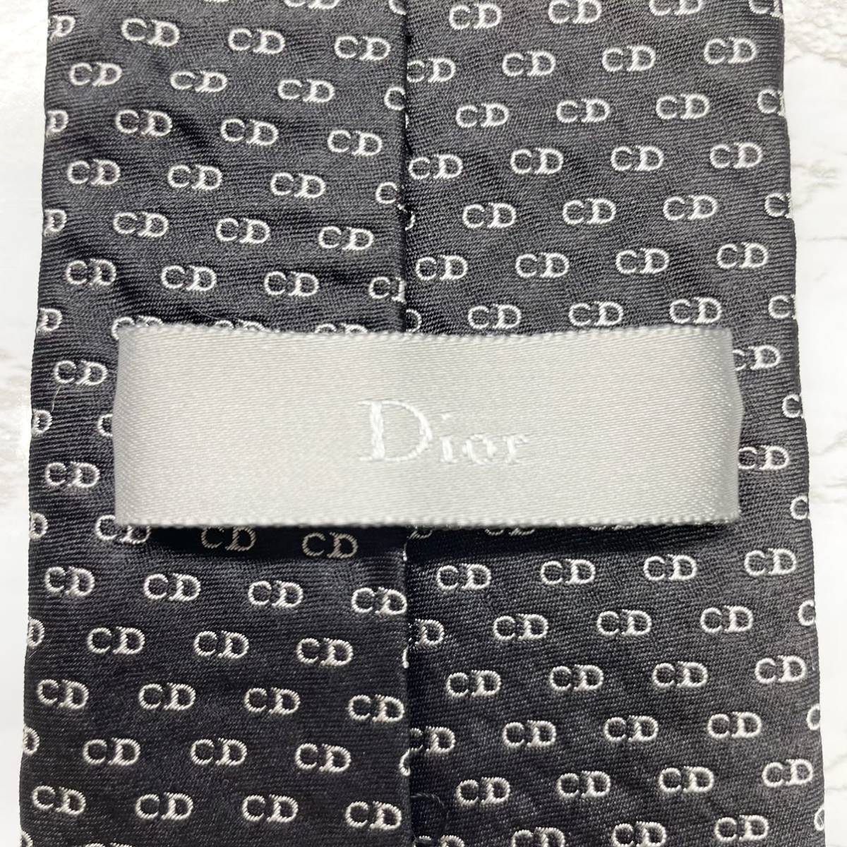 極美品 DIOR homme ネクタイ シルク100% CD柄 総柄 ブランドロゴ 刺繍 ブラック 送料無料