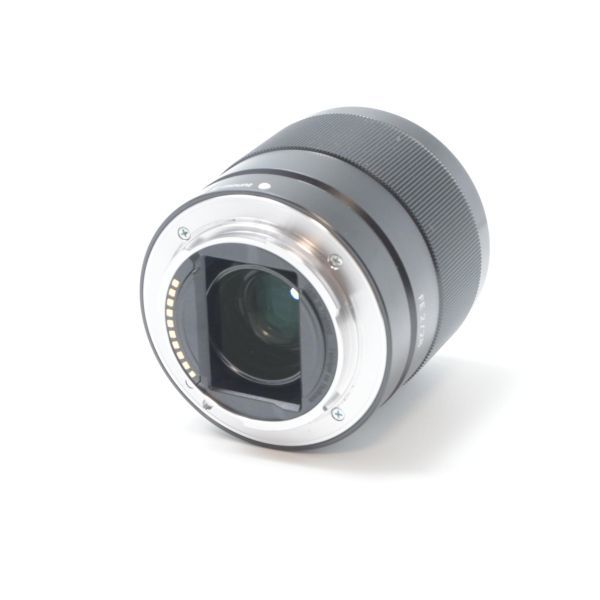 2284☆新品級☆ ソニー / 広角単焦点レンズ / フルサイズ / FE 28mm F2