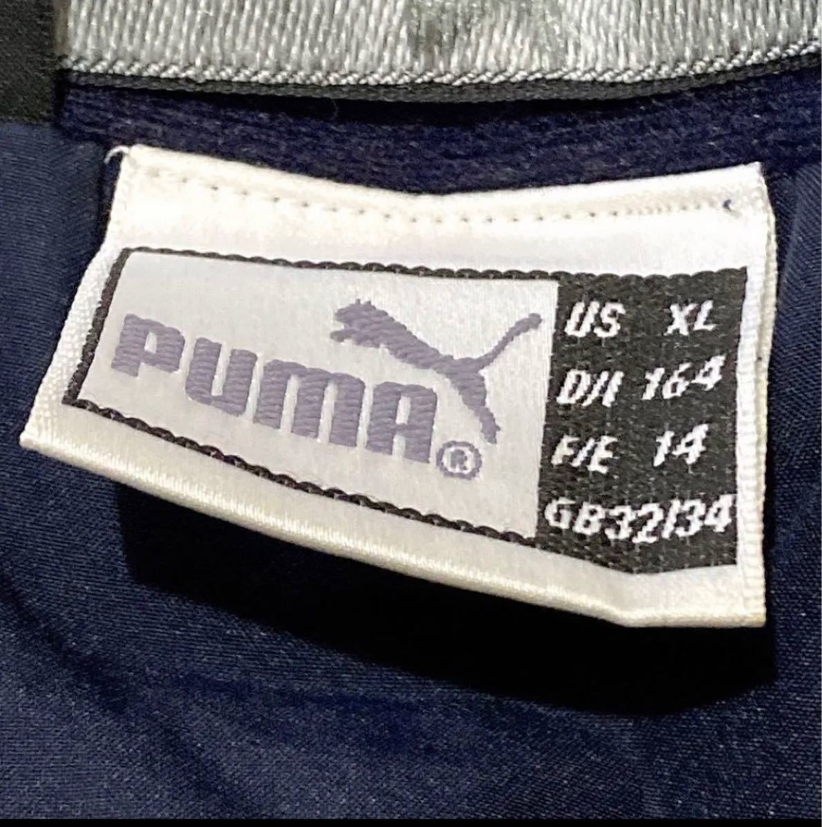 PUMA プーマウィンドブレーカー　レディース　US  XLサイズ