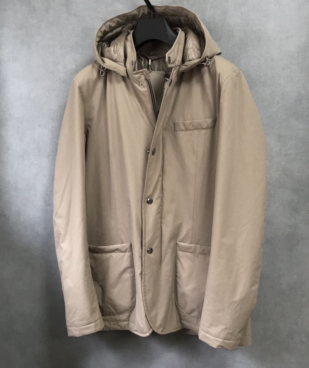 美品 Herno Resort パッカブルトラベルジャケット 46 定価108,900円
