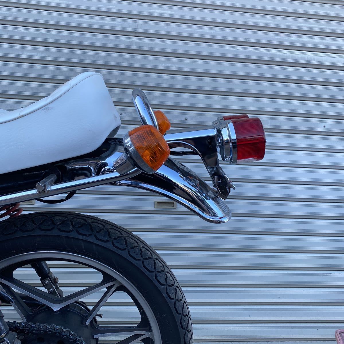 Yahoo!オークション - ホンダ CB250T CB400T ホーク リアメッキ Yahoo!オークション - ホンダ CB250T CB400T ホーク リアメッキ