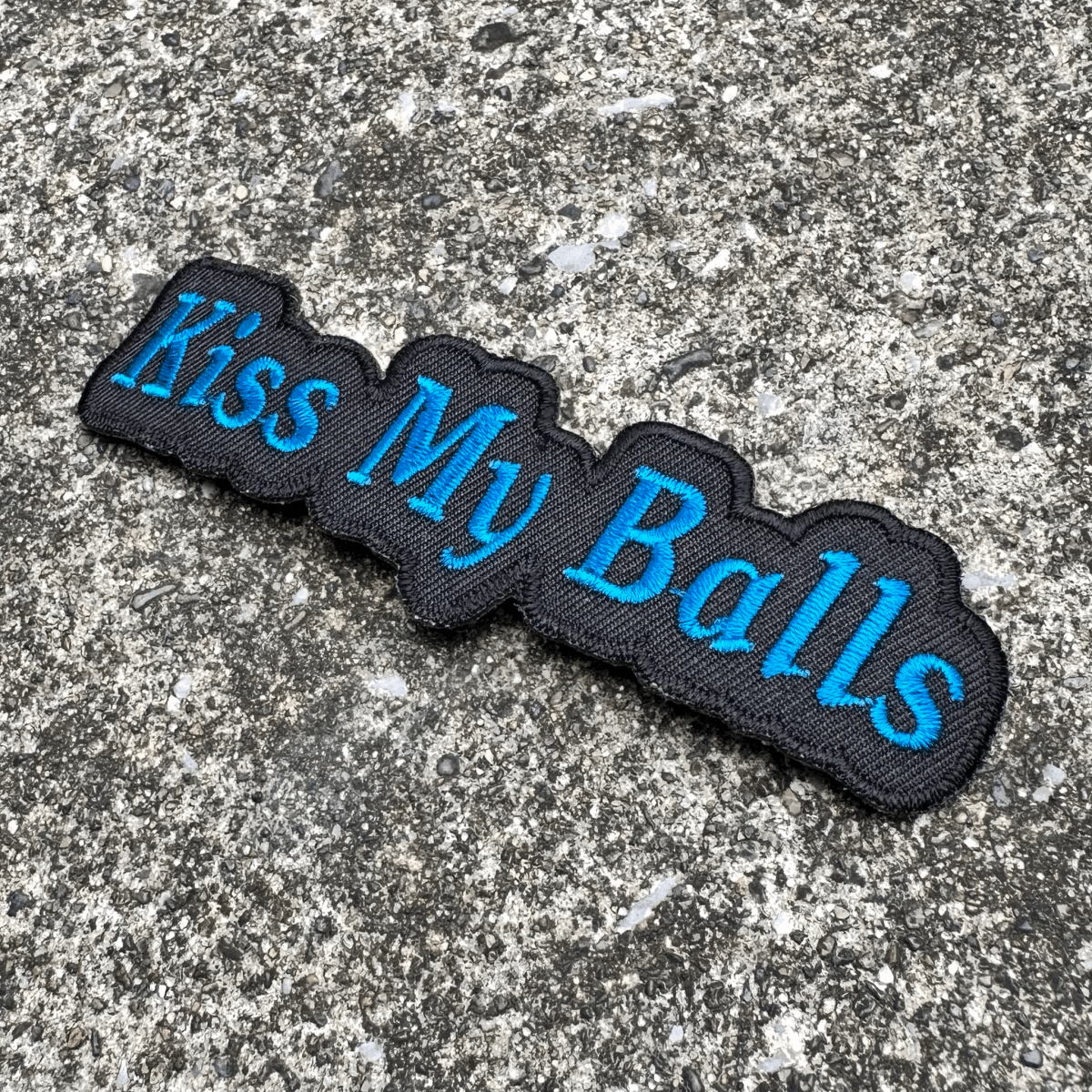  очень редкий Vintage Kiss My Ballsero нашивка Harley pan knuckle FXR Dyna Club серия Biker наружный low лучший MC Denim золотой шар 
