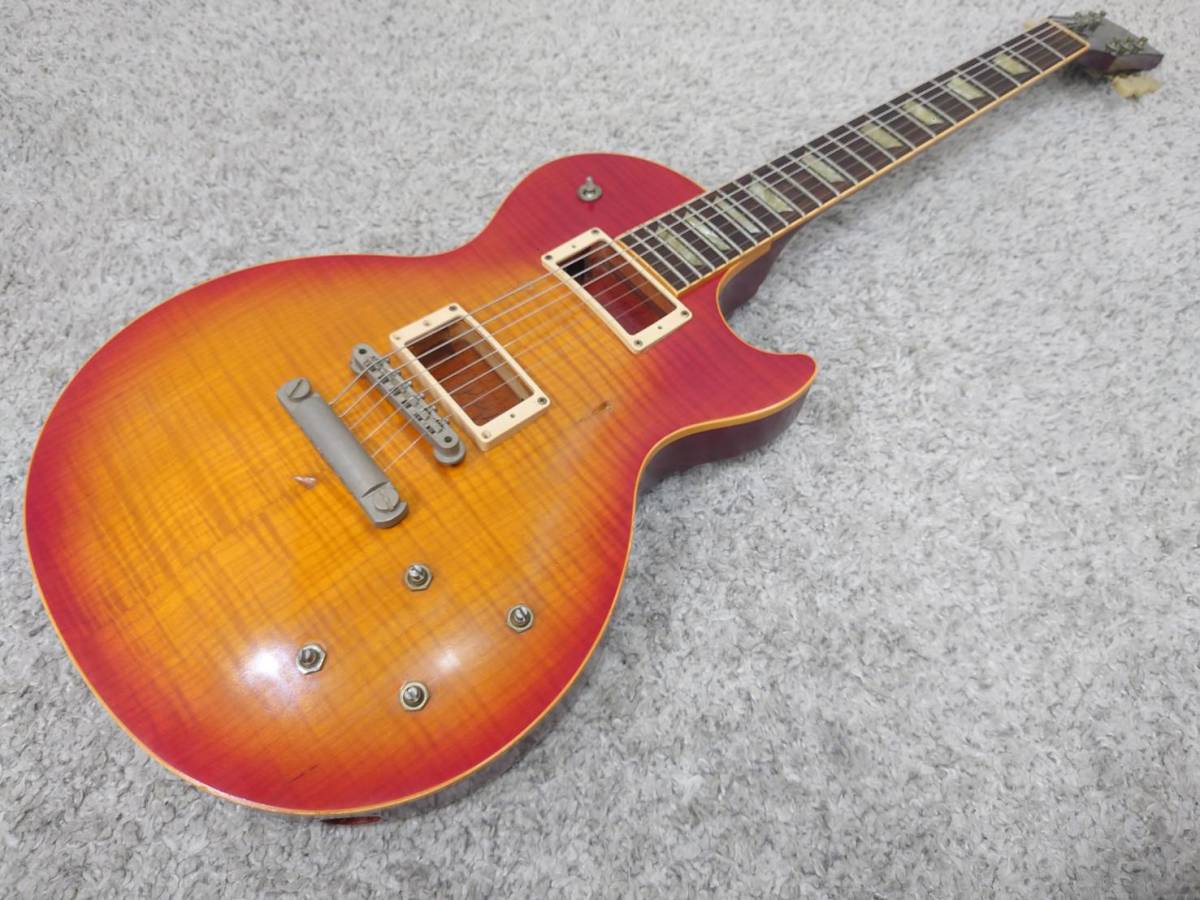 Gibson Les Paul classic Premium Plus Cherry Sunburst / ギブソン