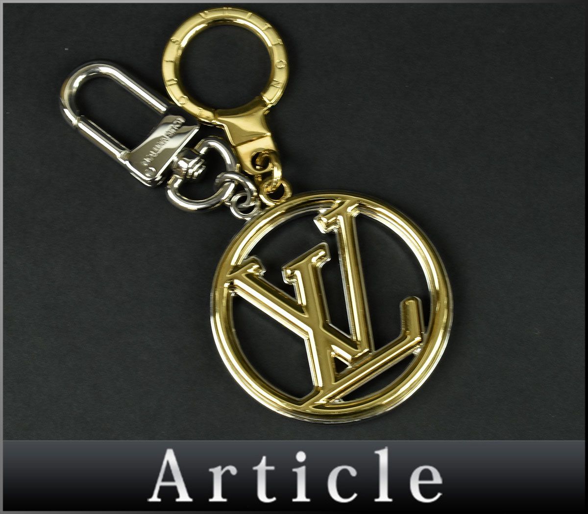 Louis Vuitton ロゴチャーム ゴールド　キーホルダー 楽天市場】LOUIS VUITTON ルイヴィトンモノグラムフラワーロゴ