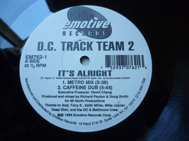 D.C. Track Team 2 / It's Alright 超DEEP 90s HOUSE 12 CLASSIC Bassline 収録　試聴_画像1