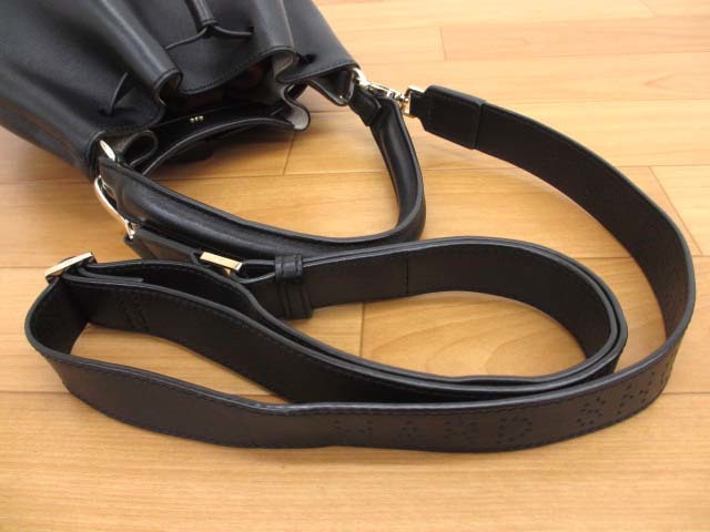 美品 アニヤハインドマーチ Vaughan ヴォーン 巾着 ハンドバッグ 2way