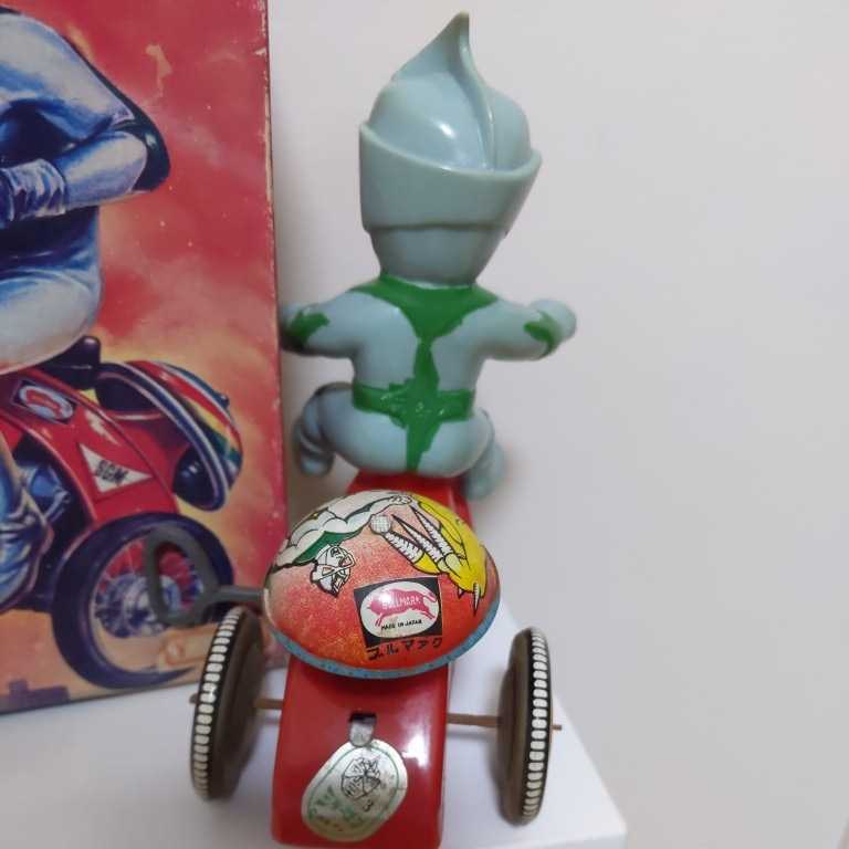 ブルマァク ミラーマン 三輪車 当時物 昭和48年頃 箱付き 円谷 ブルマァク ミラーマン 三輪車 当時物 昭和48年頃 箱付き 円谷
