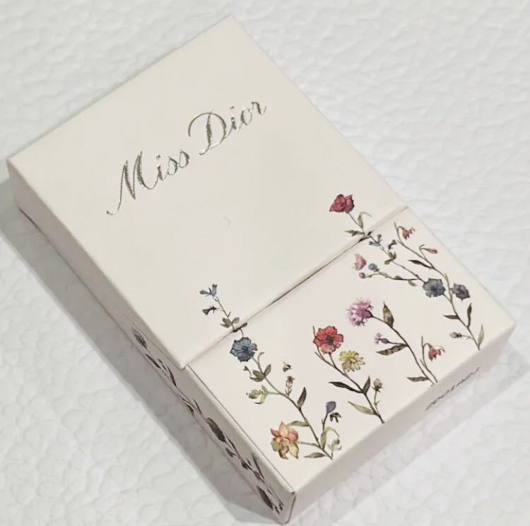 今月入手 Dior ミスディオール 3種 箱入り サンプルセット ノベルティ