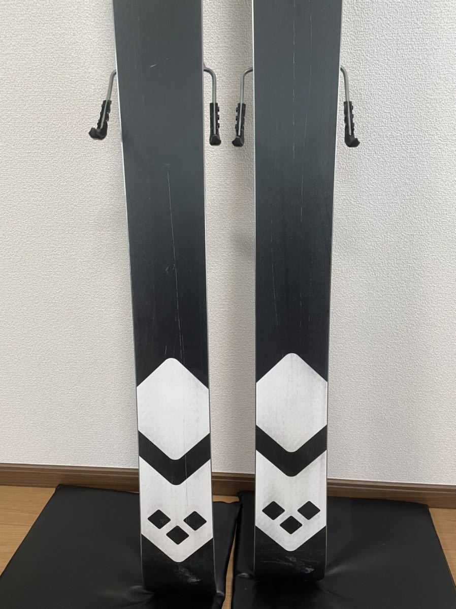Vector glide SHIFT ベクターグライド シフト175㎝ 板のみ Vector glide SHIFT ベクターグライド シフト175㎝ 板のみ