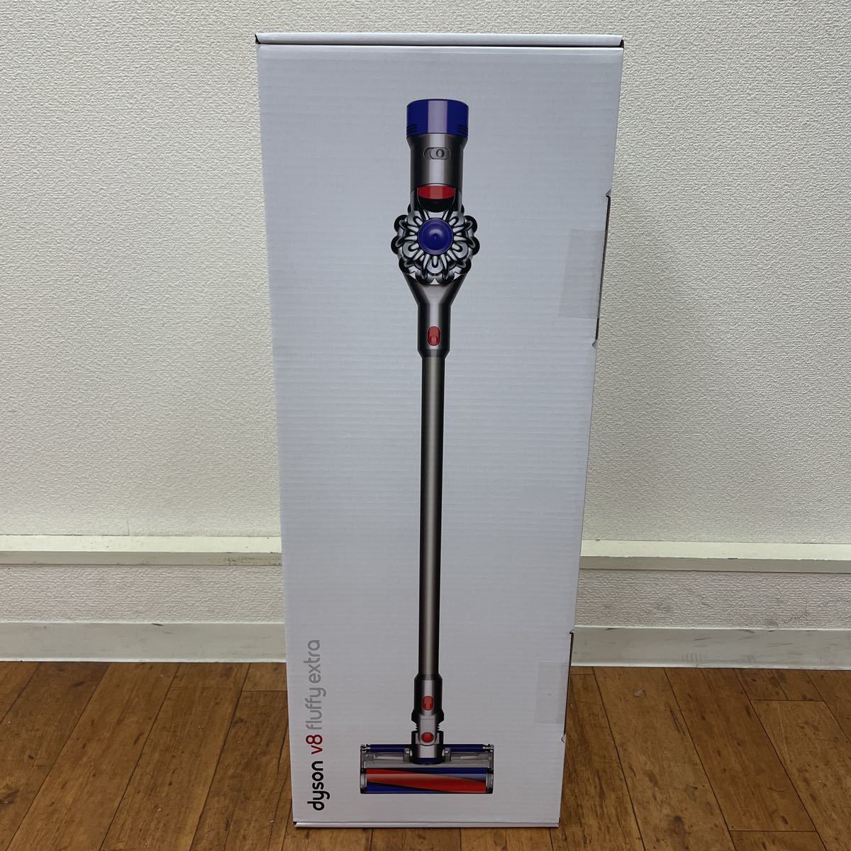 ☆未使用☆未開封☆Dyson/ダイソン/V8/Fluffy/Extra/SV10/TI/シルバー