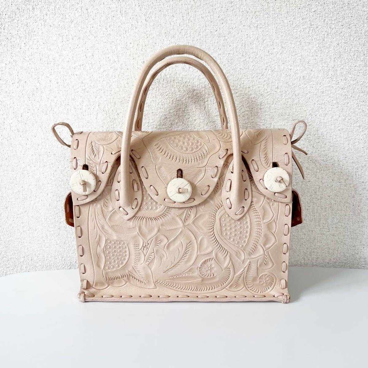 美品 人気 carvingtribesMaestra カービングトライブス ハンドバッグ