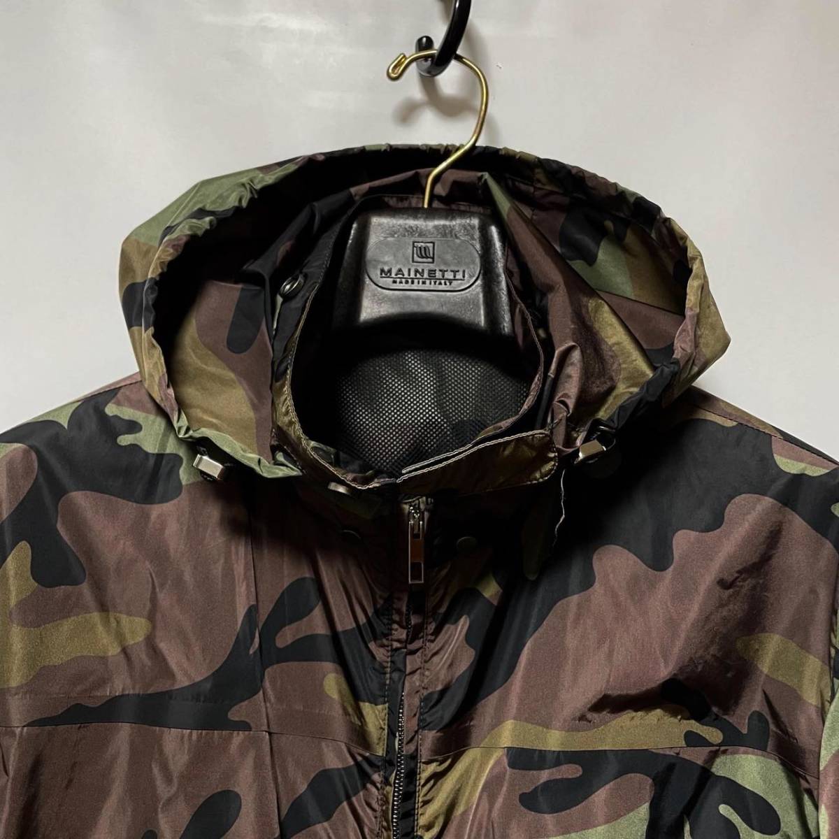 VALENTINO ヴァレンチノ カモフラナイロンパーカー 定価183,600円 48(L