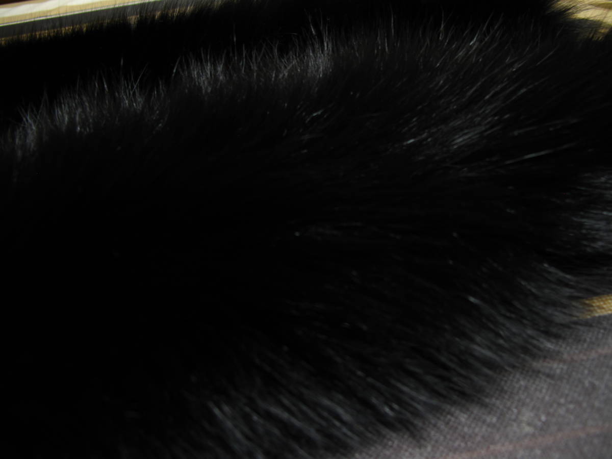  as good as new fur real fur fox fox fur black black tippet muffler collar to coil neck volume high class book@ fur 