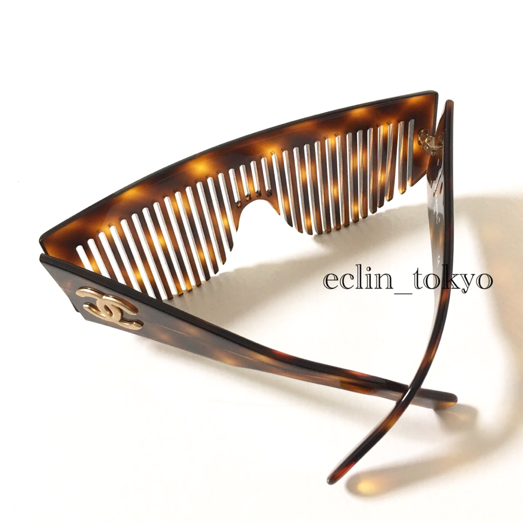 [E417] as good as new CHANEL vintage Vintage Chanel most rare goods! super-rare goods hair comb sunglasses regular goods tortoise shell . design glasses 