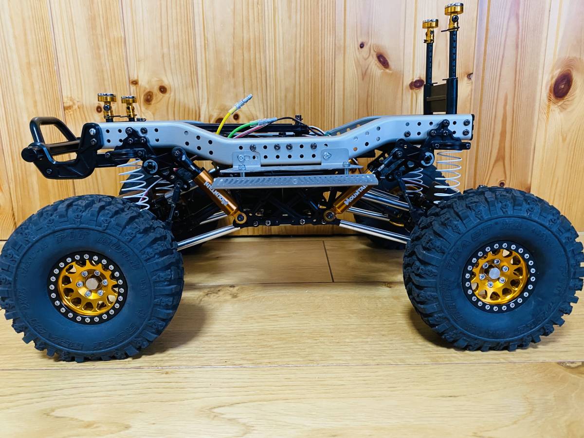 タミヤ1/10 CR-01 フォード ブロンコ カスタムパーツ タミヤ1/10 CR-01 フォード ブロンコ カスタムパーツ