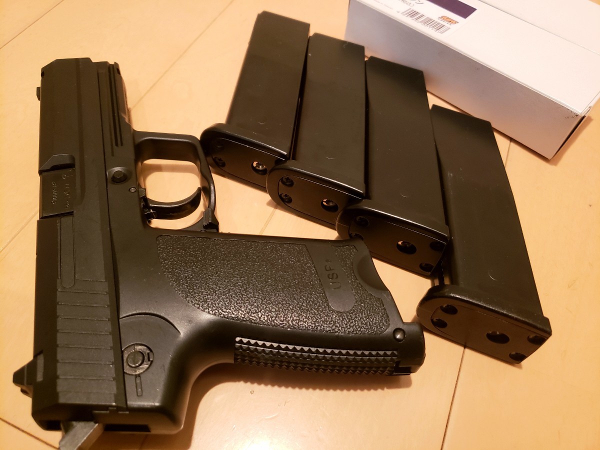 SⅡS 固定スライドガスガン「USP」18禁エアーガン マガジン×4本 SⅡS 固定スライドガスガン「USP」18禁エアーガン マガジン×4本