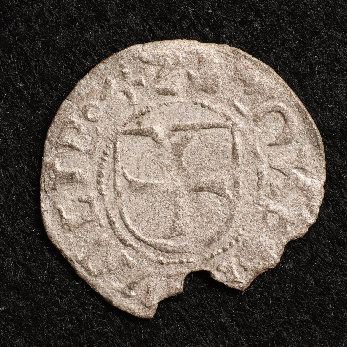 【詳細解説書付】リヴォニア騎士団 1ペニヒ銀貨（1515-22年）約18mm[E443]中世ヨーロッパコイン_画像3