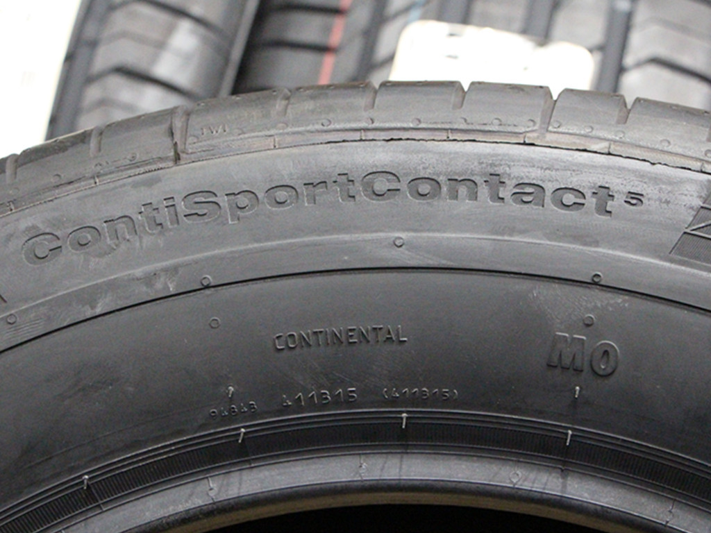 A775 не использовался Continental ContiSportContact 5 SUV MO Benz одобрение 255/55R18 105W 4шт.@AMG Benz ML W463 W251 R350 W164 W166 ML350