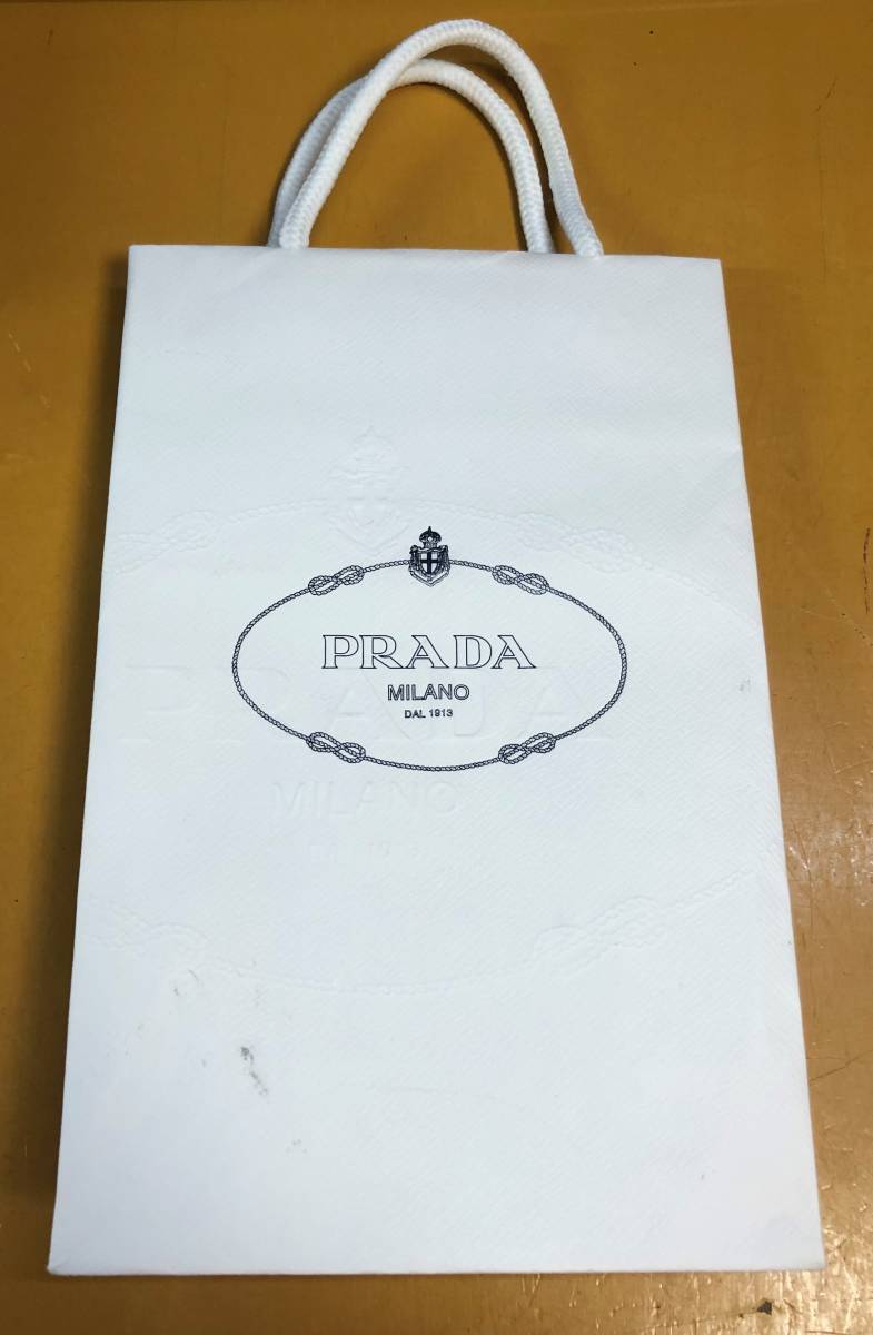 PRADA プラダ ラッピング ギフト ショップ袋 紙袋 リボン 空箱