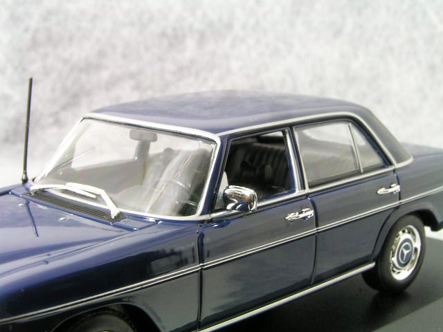 ● 1/43 メルセデス ベンツ 〓 200D ( W114 - W115 ) / ブルー 〓 Mercedes_画像4