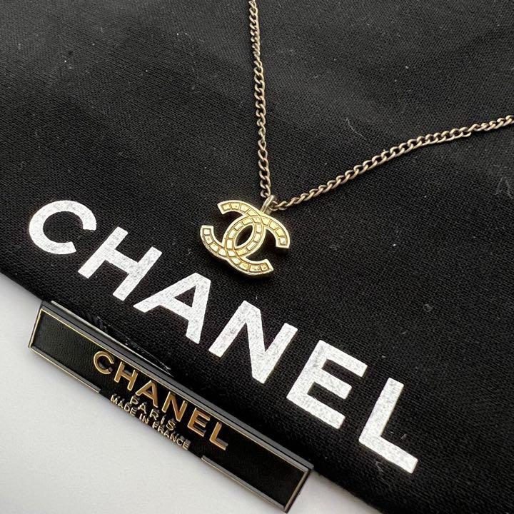 CHANEL シャネル ネックレス ココマーク 型押し ゴールドチェーン