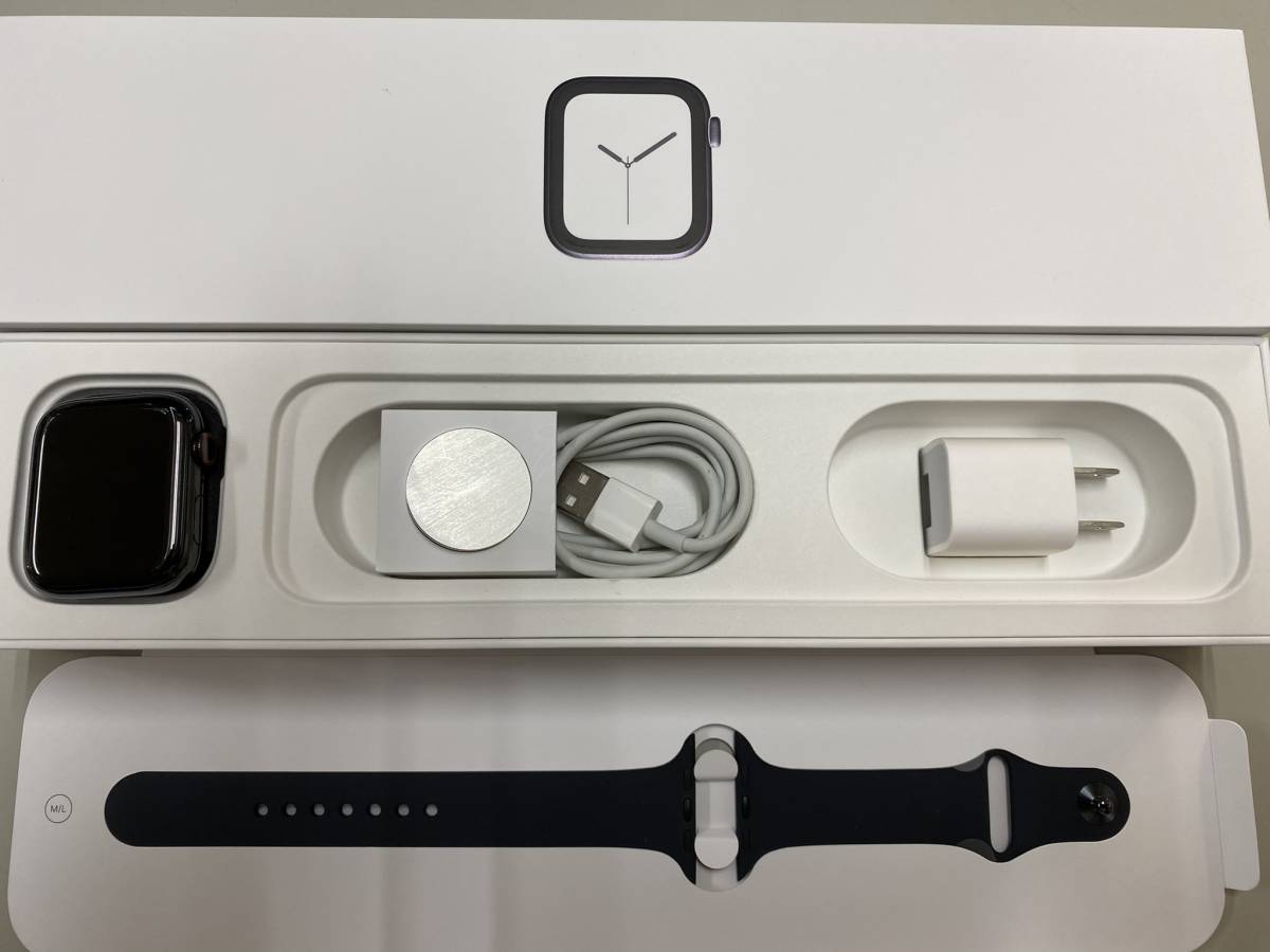 美品 Apple Watch Series 4 GPS + Cellularモデル MTX12J/A 44mm