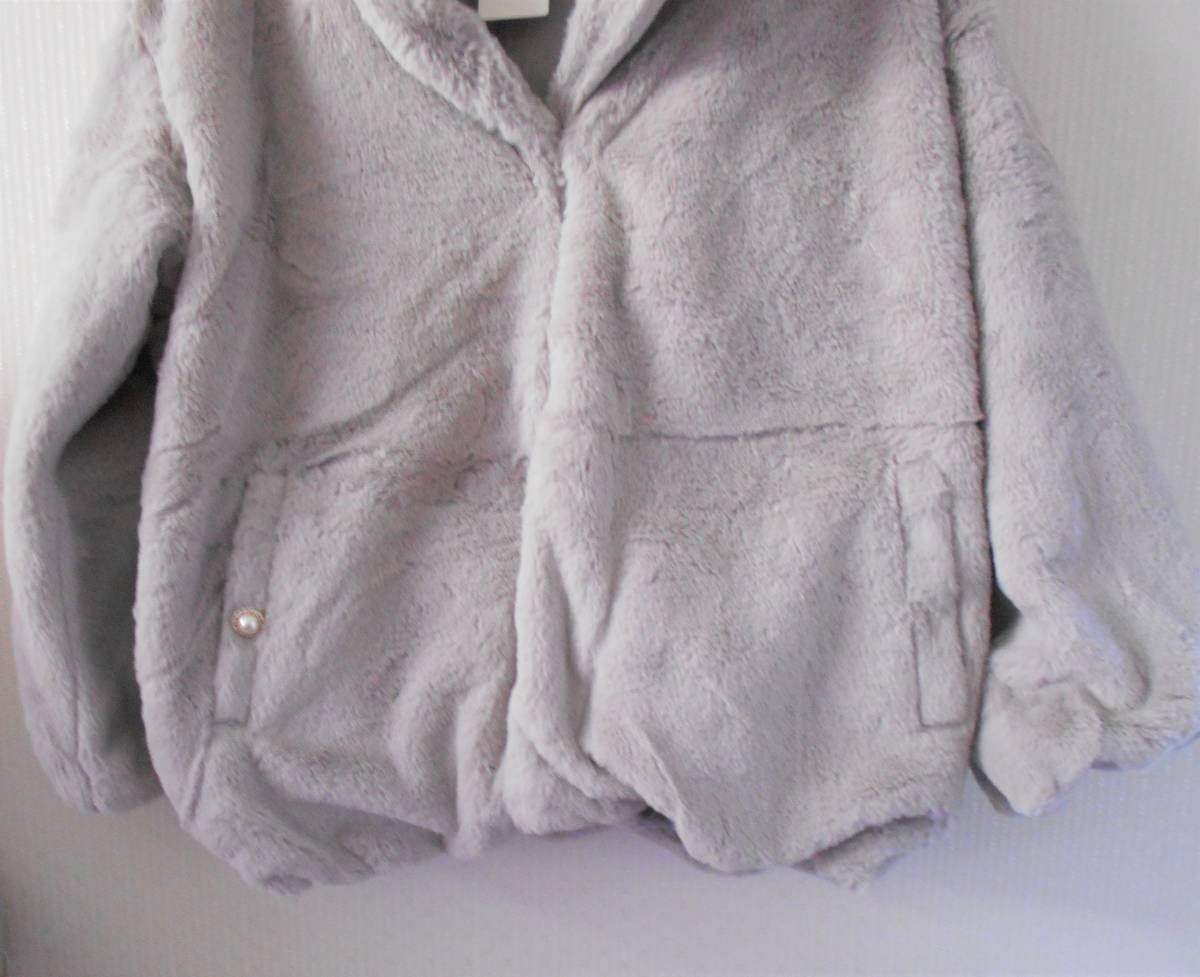 [ new goods ] outlet axes femme lady's fur blouson gray juM size * please verify regular price 4950 jpy 