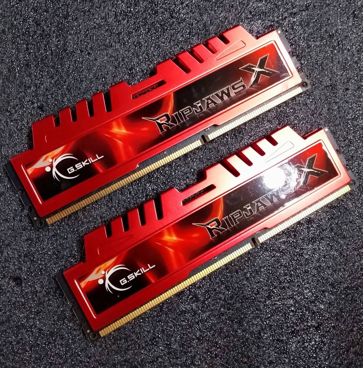 【中古】DDR3メモリ 8GB[4GB2枚組] G.SKILL F3-10666CL9D-8GBXL [DDR3-1333 PC3-10600] _画像1