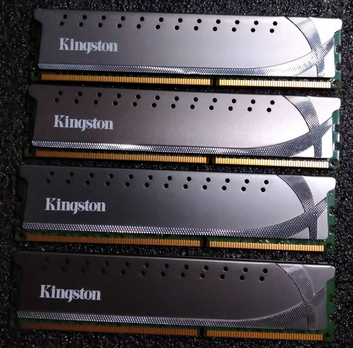 卸売 【中古】DDR3メモリ 16GB(4GB4枚組) Kingston KHX1600C9D3P1K2/8G