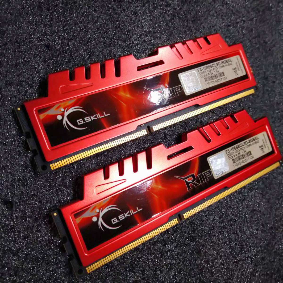 【中古】DDR3メモリ 8GB[4GB2枚組] G.SKILL F3-10666CL9D-8GBXL [DDR3-1333 PC3-10600] _画像4