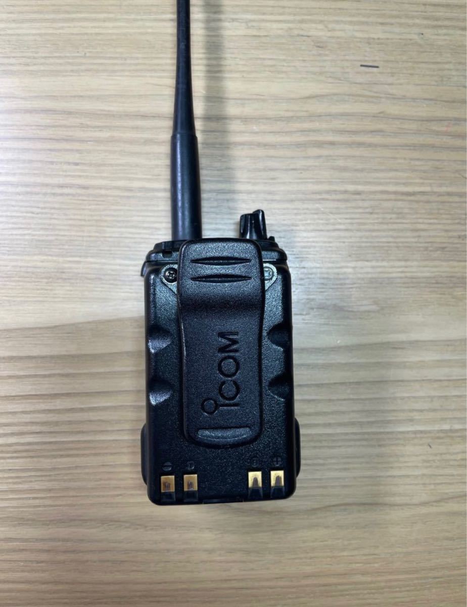 アイコム ICOM デジタル簡易無線機 IC-DU65C 免許局 廃局済み 大容量バッテリー 防水 5W 業務仕様　