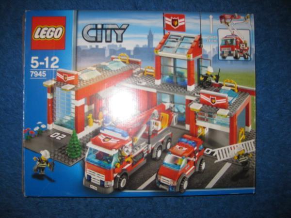 LEGO CITY 7945 消防署 消防車 レゴ シティ 新品未開封 美品 評判
