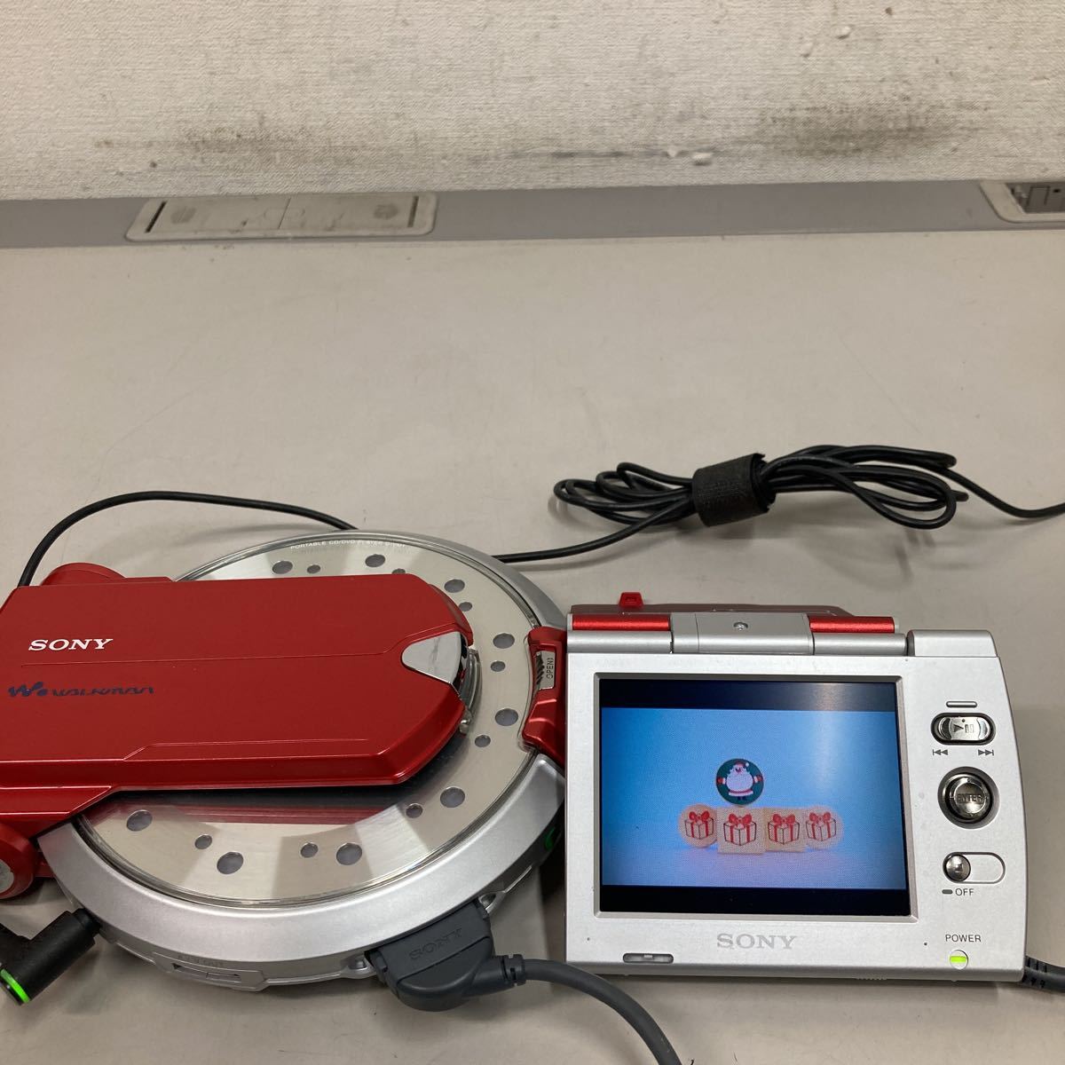 在庫あり/即出荷可】 SONY D-VM1 ポータブルDVDプレーヤー DVD