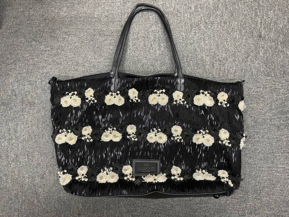 Valentino Garavani バレンティノ ガラバーニ フラワーバッグ