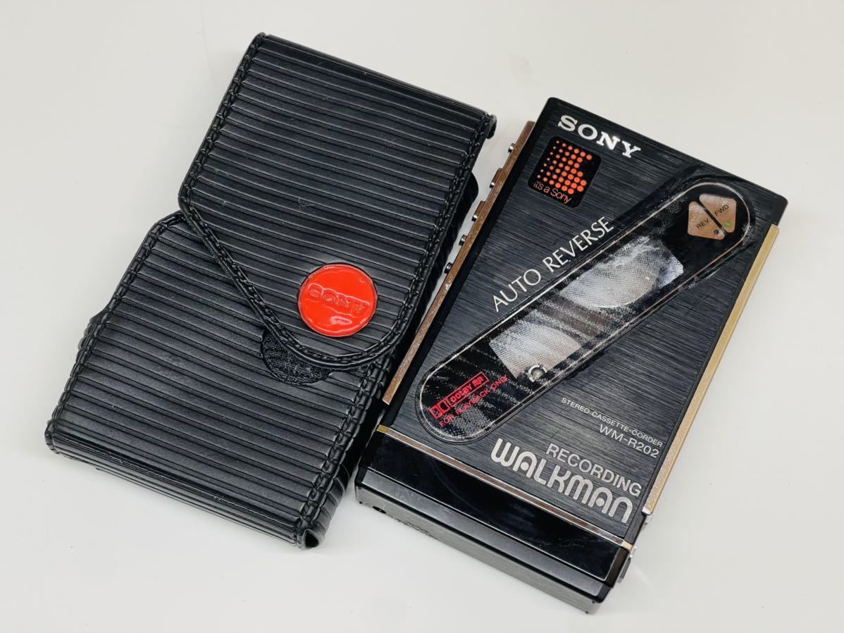 ☆SONY RECORDING WALKMAN WM-R202 ソニー レコーディング 通電OK