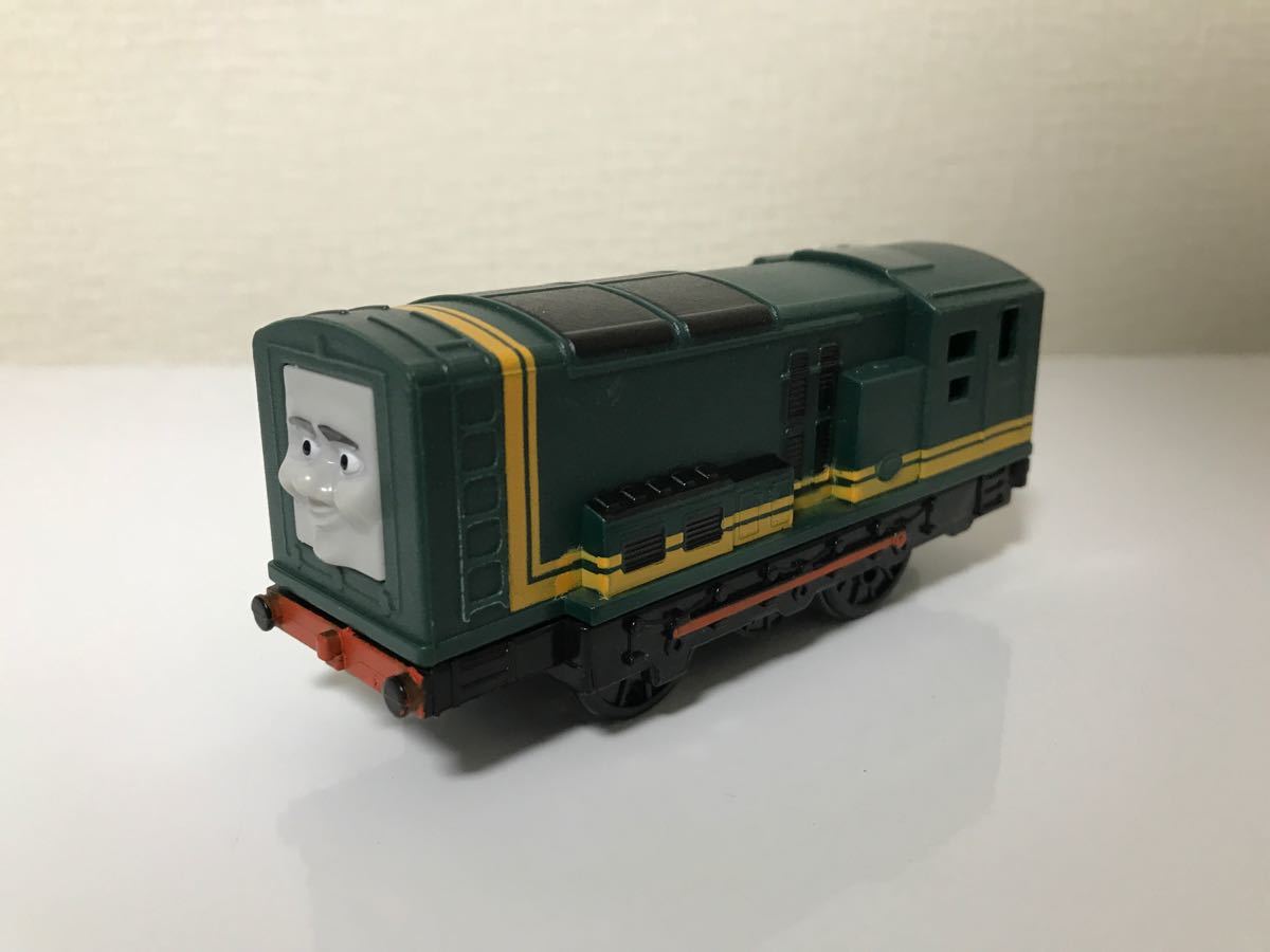 プラレール トーマス トラックマスター版 パクストン