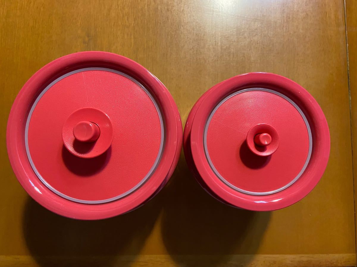 新品 未使用 タッパーウェア 赤 デコレータージャー 大小2個 新品 未使用 タッパーウェア 赤 デコレータージャー 大小2個