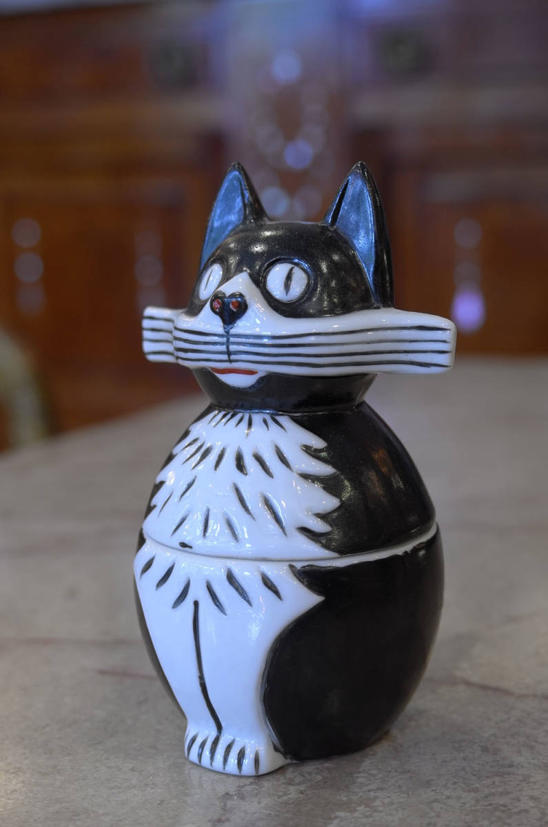 黒猫のオブジェ/アールデコ/陶器製/小物入れ/蓋物/フランスアンティーク/インテリア置物/飾り/家具 3