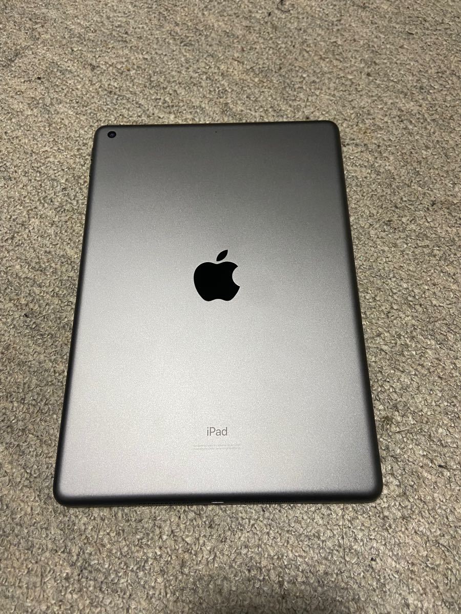 iPad第7世代 128GB 美品 ケース タッチペン付き アップル iPad iPhone