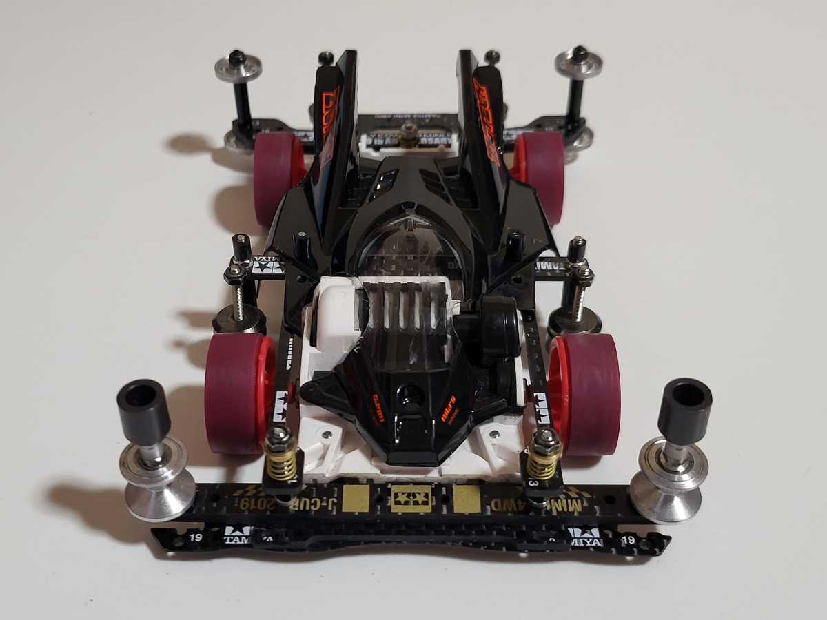 ミニ四駆 完成品 FMA 一軸アンカー フルカーボン サンダー ミニ四駆 完成品 FMA 一軸アンカー フルカーボン サンダー