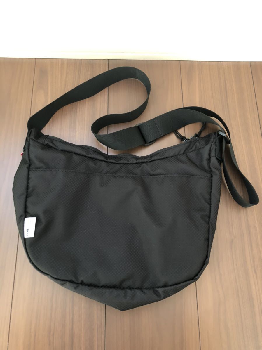 supreme 22ss small messenger bag BLACK FREE ショルダーバッグ supreme 22ss small messenger bag BLACK FREE ショルダーバッグ
