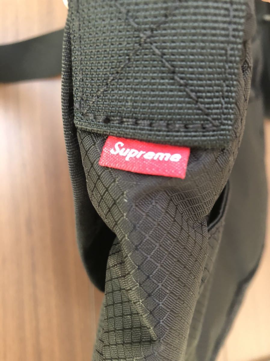 supreme 22ss small messenger bag BLACK FREE ショルダーバッグ supreme 22ss small messenger bag BLACK FREE ショルダーバッグ