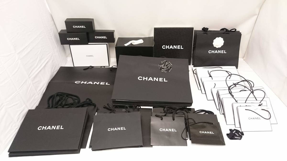 人気ブランドの新作 Chanelのリボン付きラッピング空箱 tyroleadership.com