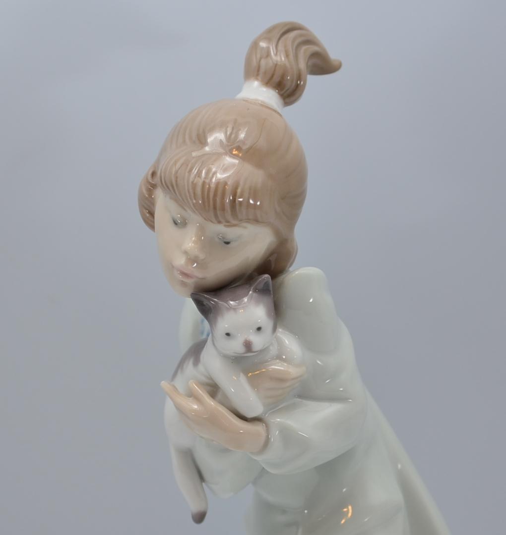 眠そうな子猫 #5712 ☆リヤドロ スペイン ポーセリン ヴィンテージ