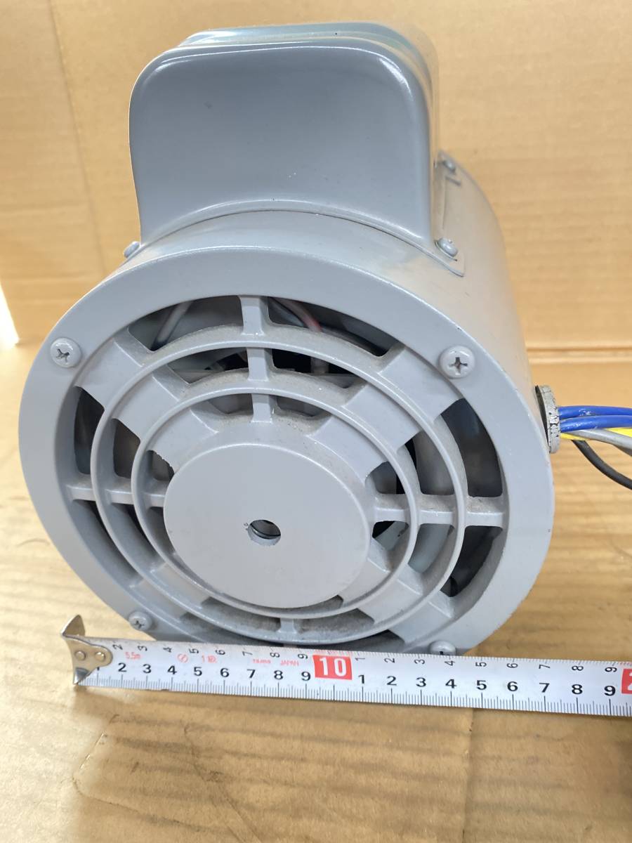コンデンサーモーター100V 0.75kW 4POLE 1馬力200Vも可能 コンデンサーモーター100V 0.75kW 4POLE 1馬力200Vも可能