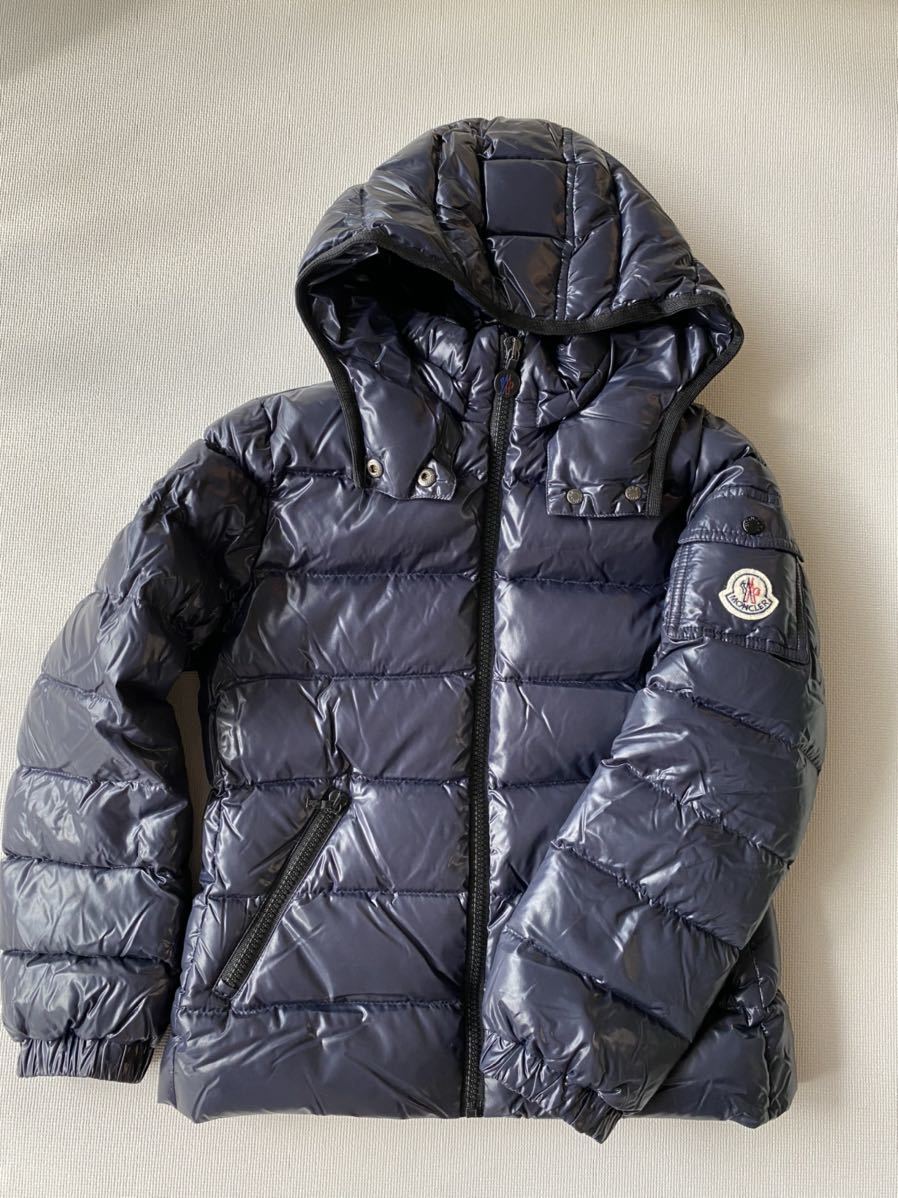 ほぼ未使用 2016モデル MONCLER 130 8a BADY キッズ