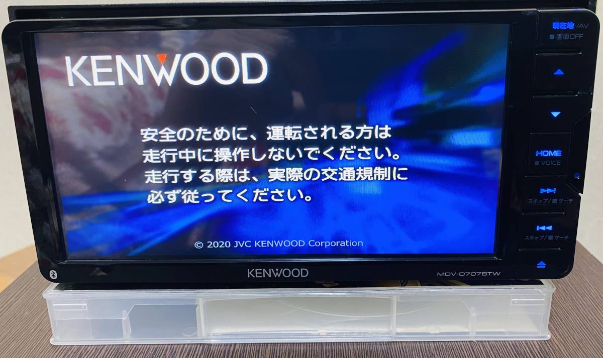 ケンウッド MDV-D707BTW 2020年製 カーナビ Yahoo!オークション - 2020年製 KENWOOD 彩速ナビ MDV-D707BTW
