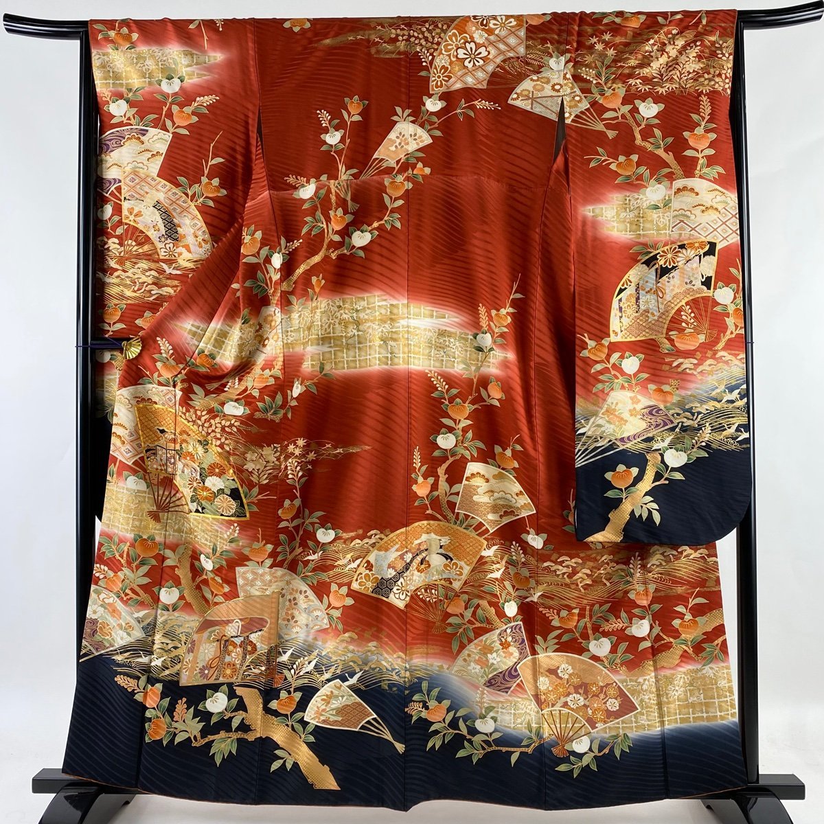 定番の中古商品 袷 赤 金彩 金糸 橘 扇 名品 美品 【競ナビ】振袖 身丈160.5cm 【中古】 正絹 M 裄丈66cm 振袖 定番の中古商品 袷 赤 金彩 金糸 橘 扇 名品 美品 【競ナビ】振袖 身丈160.5cm 【中古】 正絹 M 裄丈66cm 振袖