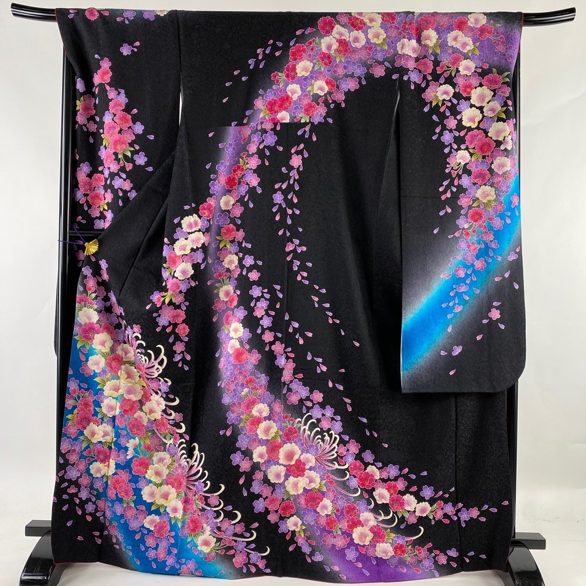 オリジナル 【競ナビ】 振袖 美品 名品 桜 菊 銀通し ラメ 黒 袷 169.5